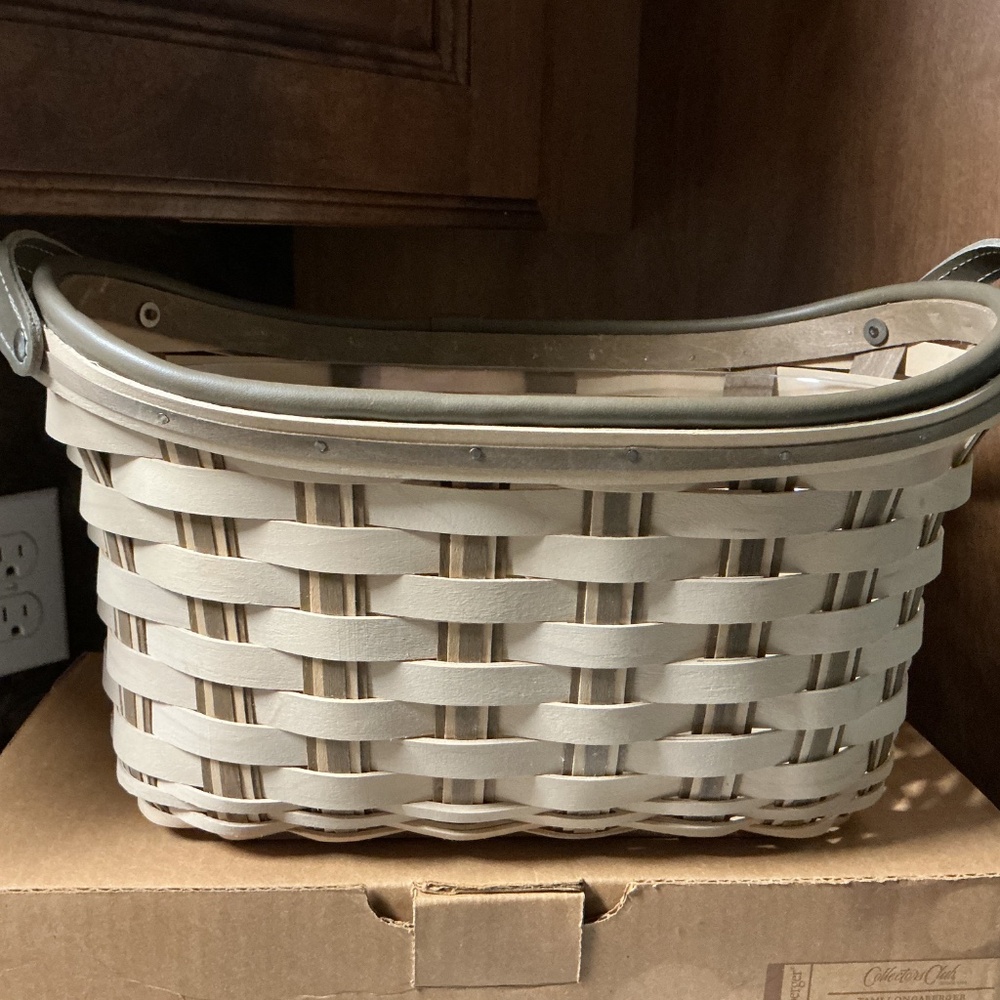 Longaberger Collectors Club Tami Longaberger Heritage Basket Combo - Picture 2 of 10